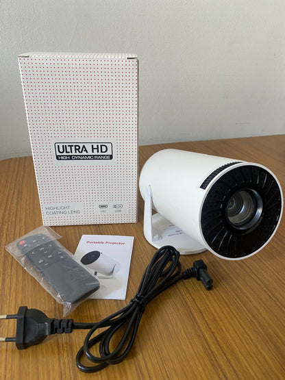 Proyector de 100 pulgadas Inteligente - Cine Portátil en Casa